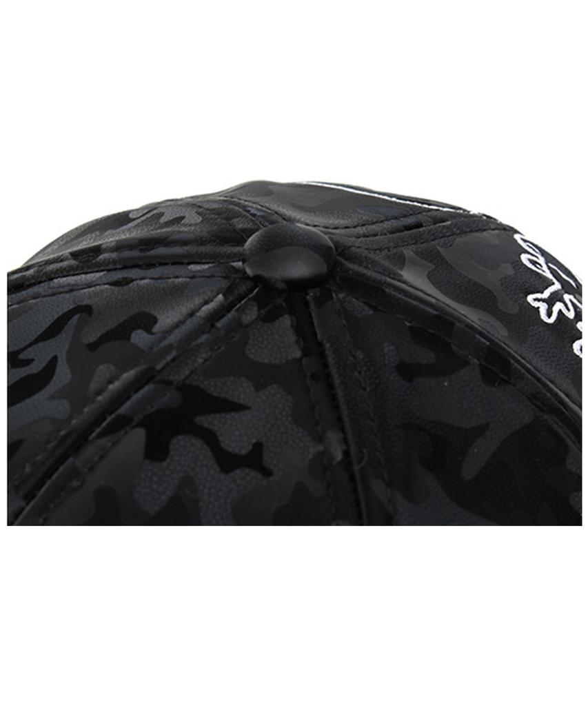 Yunibeosyeolkemiseuteuli Forest Cube Camo Leather Ballcap