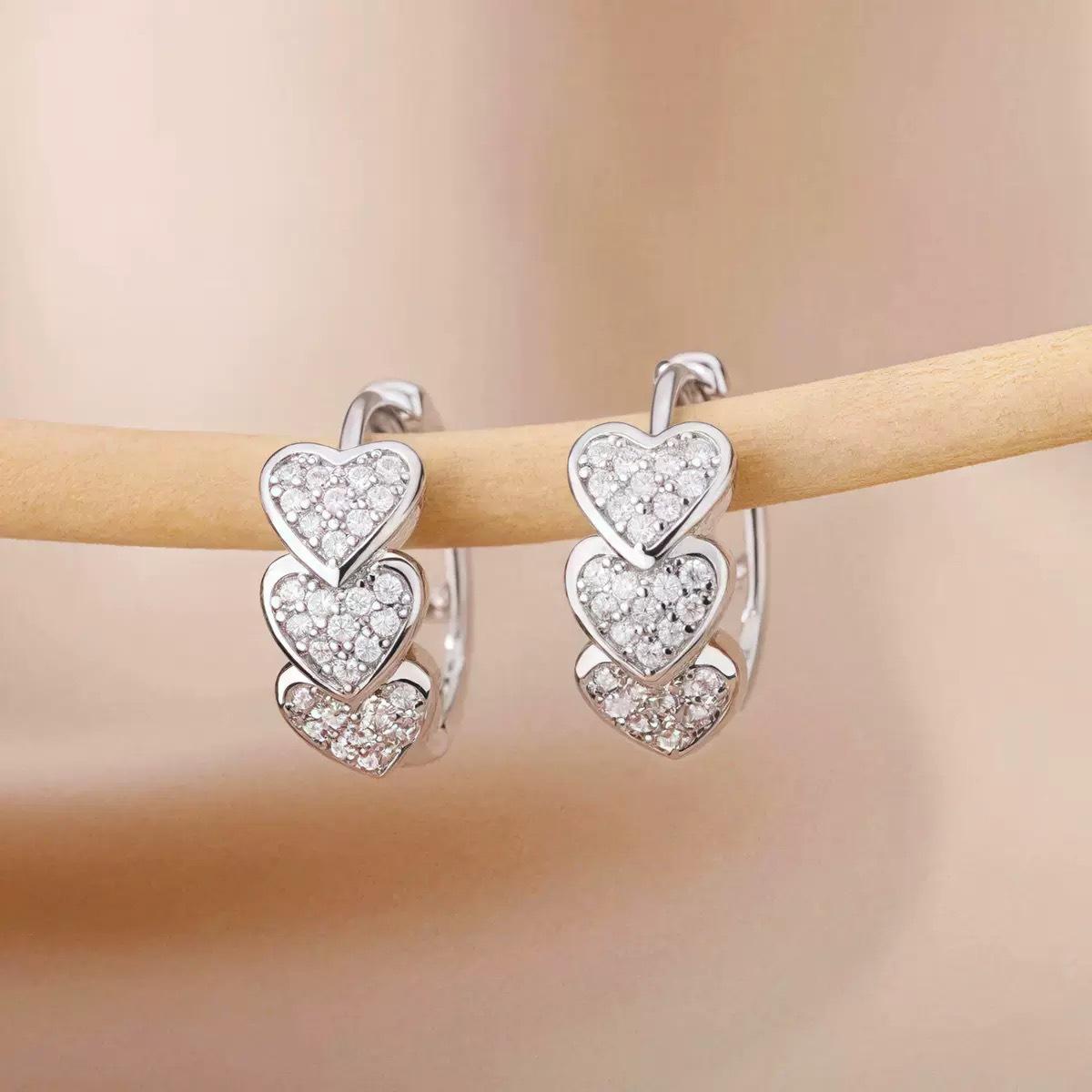 

Fashionable Women s Versatile Earrings With A High-end Temperament Hoop One Size