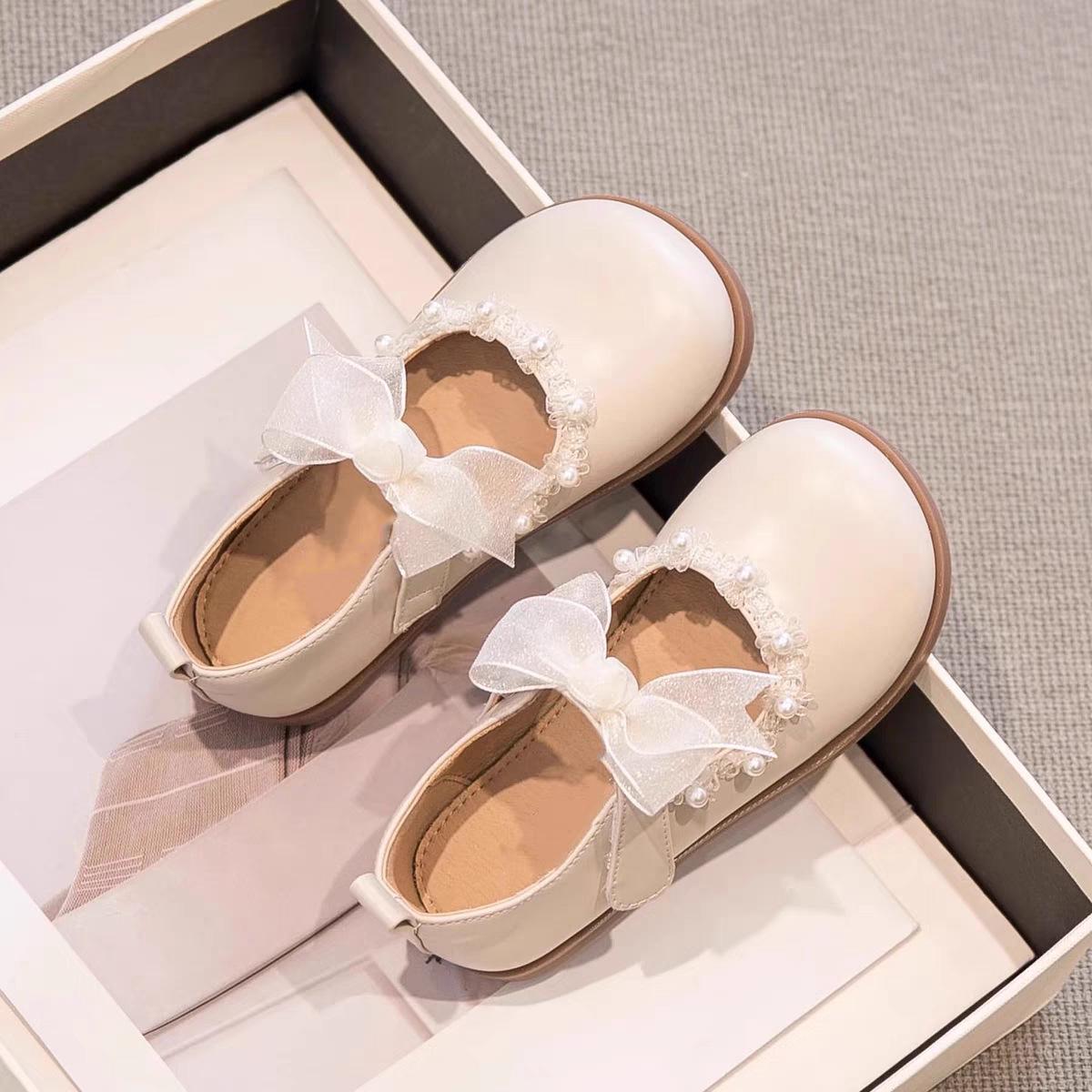 

Туфли Мэри Джейн из белой кожи для девочек - Мягкая подошва, Круглый носок, Осенний стиль Size 28 - Inner length 17.3 cm грязно-белый