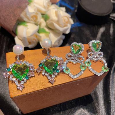 Licht Luxus Liebe Regenbogen Zirkon Ohrringe Dame Temperament Persönlichkeit Hohe Gefühl Schmuck Perle Stud Ohrringe Frau