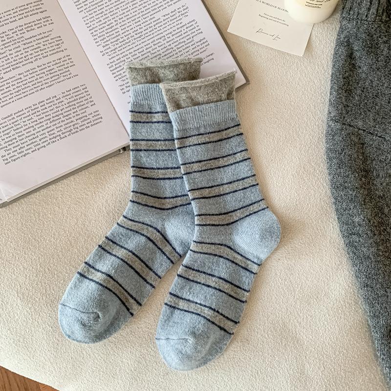 

Autumn And Winter Wool Socks Women S Curled Edge Double Luo Mouth Contrasting Color Stripes Korea Dongdaemun Cashmere Socks Women S Socks One size fits all