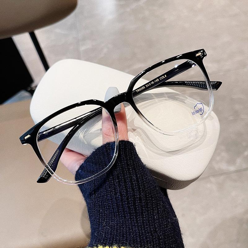 

Women Blue Light Filteringweight Myopia Glasses Men Vintage Black Square Computer Eyeglasses Ultra-lightweight Optical Spectacles Diopter -1.5 -2 -4 0