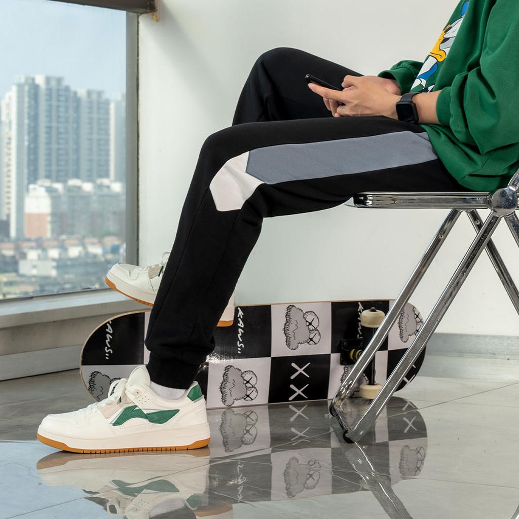 Li-Ning Color Block Cuffed Loose Fit Casual Elastic Knit Sports Pants Men Pants Black Blue AKLTB49-1