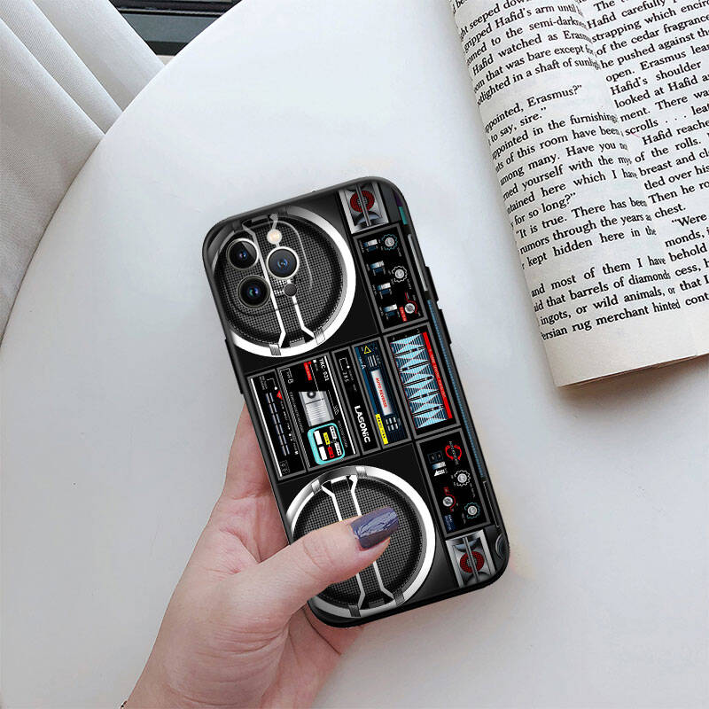 MH3 Vintage Boombox Tape Phone Shell Case for iPhone 7 8 11 12 13 14 15 16 17 16E XS Pro Max XR X SE Air