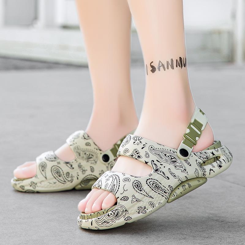 Fashion 2025 New Anti-Slip Men's Summer Outdoor Slippers Thi Bot Beach Sandals EVA Casual Shoes Platform Clogs Men Home Garden Outdoor