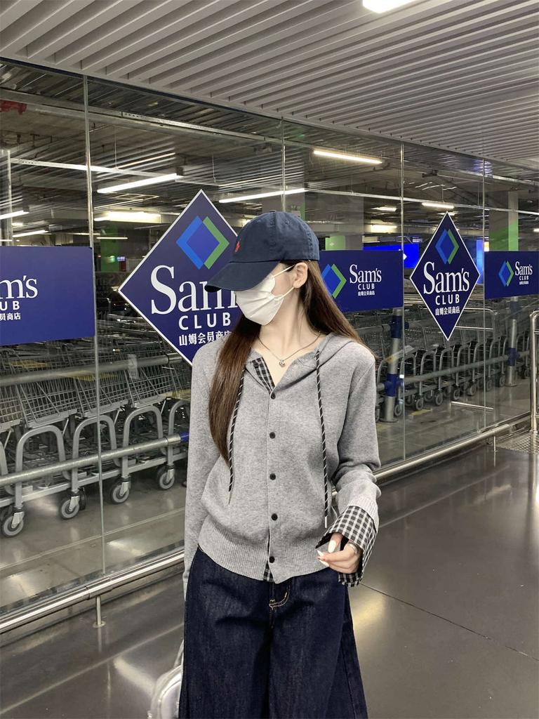 Sweet and cool plaid splicing knitted jacket women's autumn and winter hooded cardigan backing top single-breasted age-reducing sweater