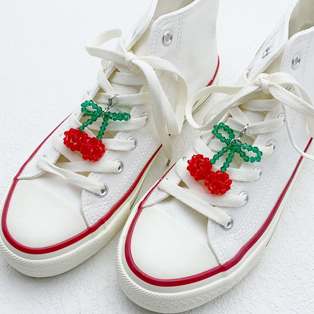 2 STK Stilvoller Kirschschuh-Anhänger Kirsch-Anhänger Herz Taschenanhänger Moderner Taschenanhänger Elegante Kirsch-Schlüsselanhänger für Schuh