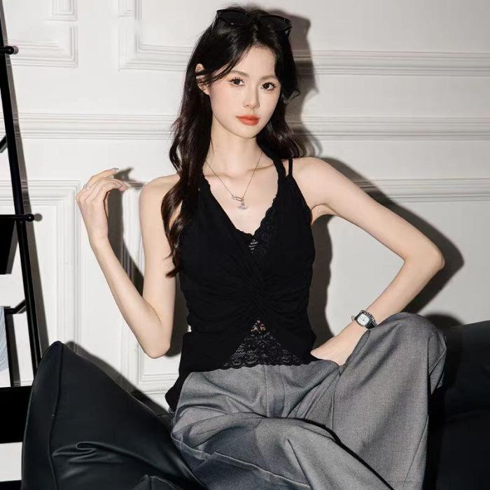 French haute design lace splicing fake two-piece neck sling vest summer pure desire V-neck sleeveless top