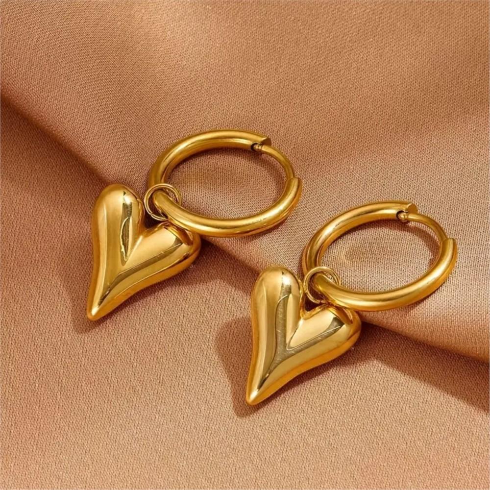 Gold Plated Hypoallergenic Stainless Steel Heart-shaped Hoop Earrings for Women High-Quality able Daily Wear Jewelry