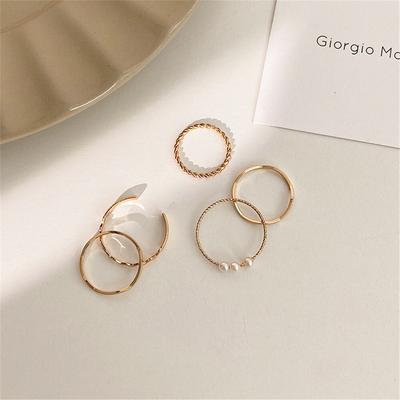 5ks/sada Nový trend Temperament Pearl Ring Dámský Retro Design Módní Personalizovaný Prsten do ruky Formální Elegantní šperky pro ženy