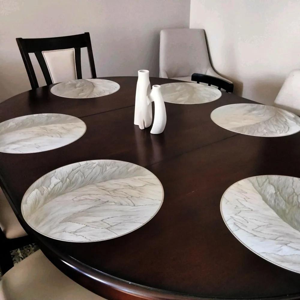 Round Vinyl Placemats Pressed Heat Resistant Non-Slip Table Mats for Dinner Wedding Party Holiday Table Decoration