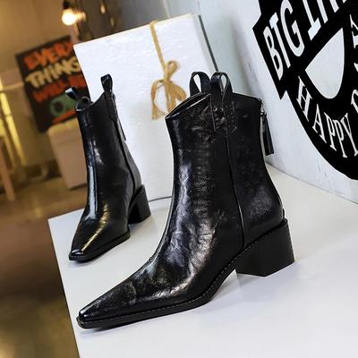 578-10 Botine Retro Zgâriate Manual pentru Femei, Stil European și American, Iarnă Toc Mediu Gros, Botine Scurte de Cavaler cu Vârf Ascuțit