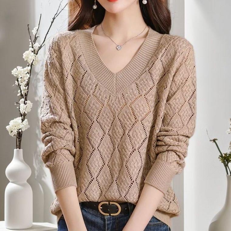 Women's Plus-Size Dopamine V-Neck Sweater Loose Collarbone-Showing High-Grade Hollow-Out Knit Top for Autumn & Summer