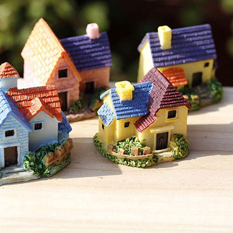 Charming Resin Mini House Villa For Enchanting Micro Landscape Decoration Craft