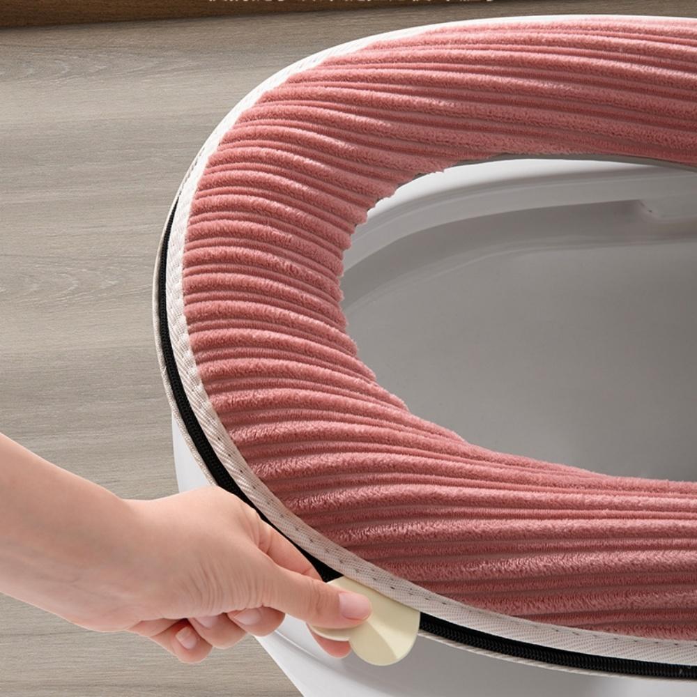 Winter Zipper Plush Toilet Seat Cover Washable Toilet Seat Cushion Cover with Handle Cartoon Print Wc Mat Bathroom Accessories