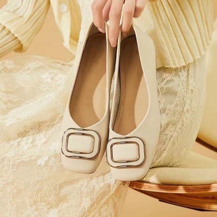 New square head single shoes autumn French Xiaoxiangfeng Xian gentle flat shoes shallow mouth soft sole Doudou shoes