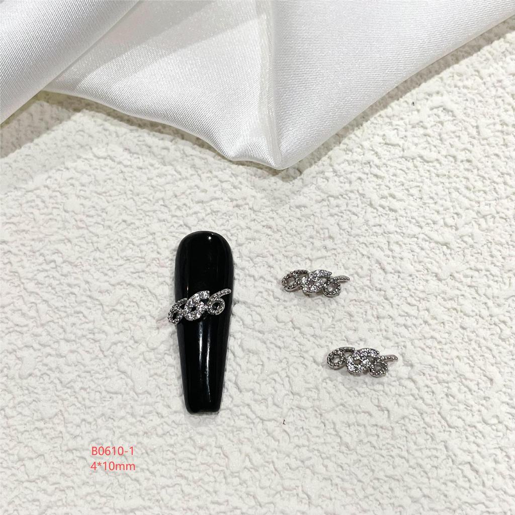 Celebrity Alloy Light Luxury Sparkling Zircon Nail Art Jewelry – DIY Micro-Inlaid Versatile Nail Accessories
