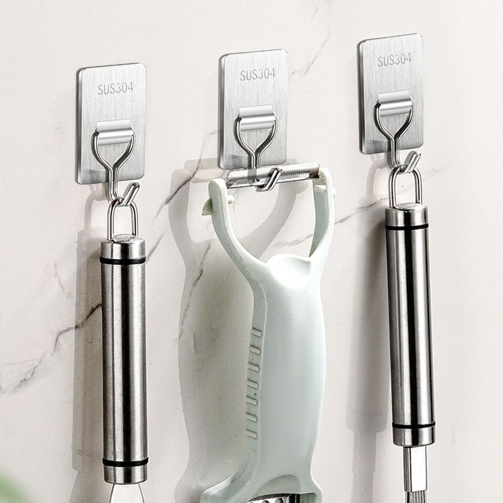 

Portable Stainless Steel Clothes Hook Free Punch Key Rack Durable Drawing Hook Bathroom срібний