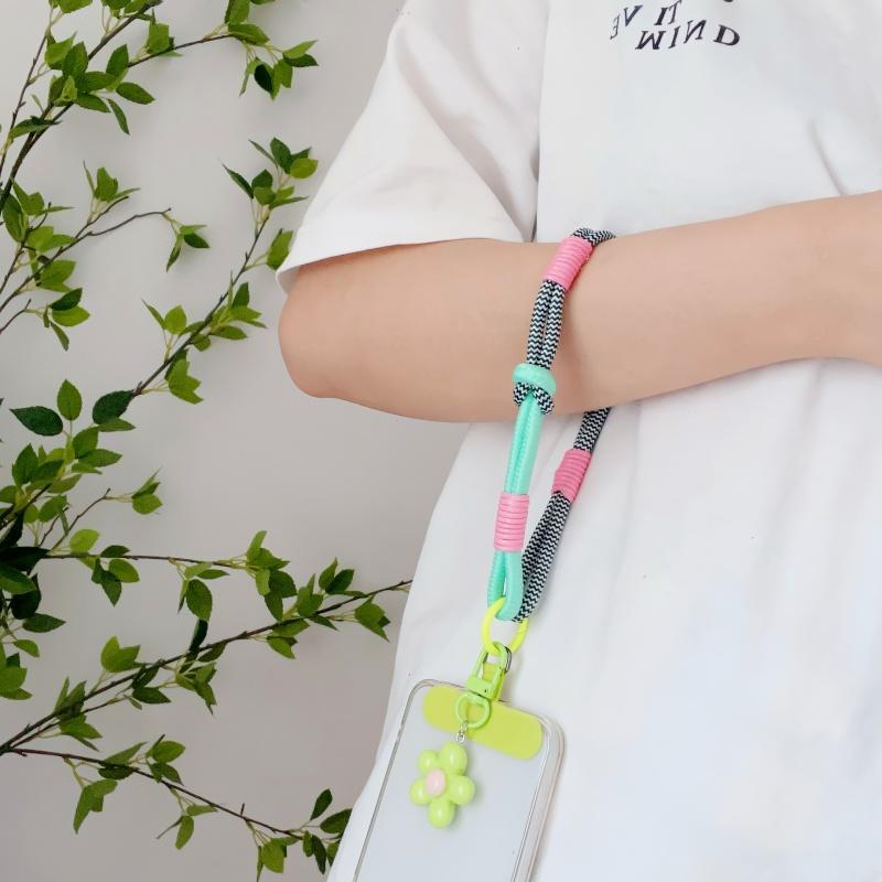 Y2k Korea Ctue Flower Candy Color Phone Lanyard Simplicity Short Phone Strap Pearl Style Phone Chain Bracelet Phone Accessories