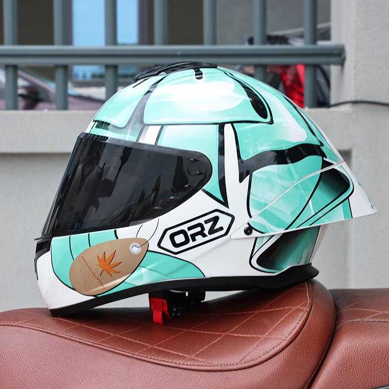 ORZ-Full Face Motorcycle Helmet Big Spoiler Design Unisex All Season DOT Standard ABS Lightweight Shockproof Bike Helmet