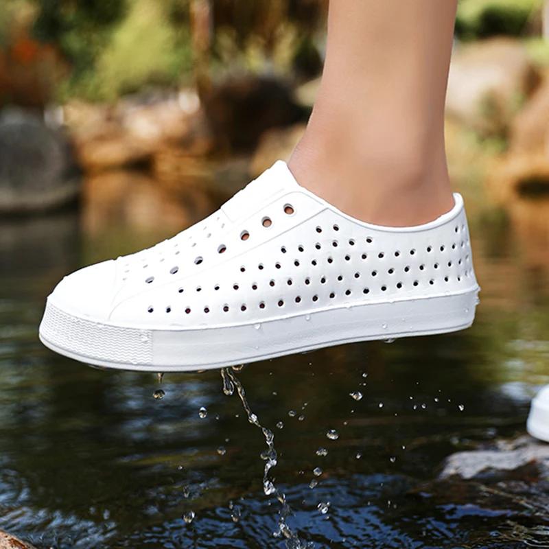 Scarpe con Fori Semplici e Comode a Colore Uniforme Estive Traspiranti Cave Casual Scarpe da Esterno Quotidiane Sandali Antiscivolo