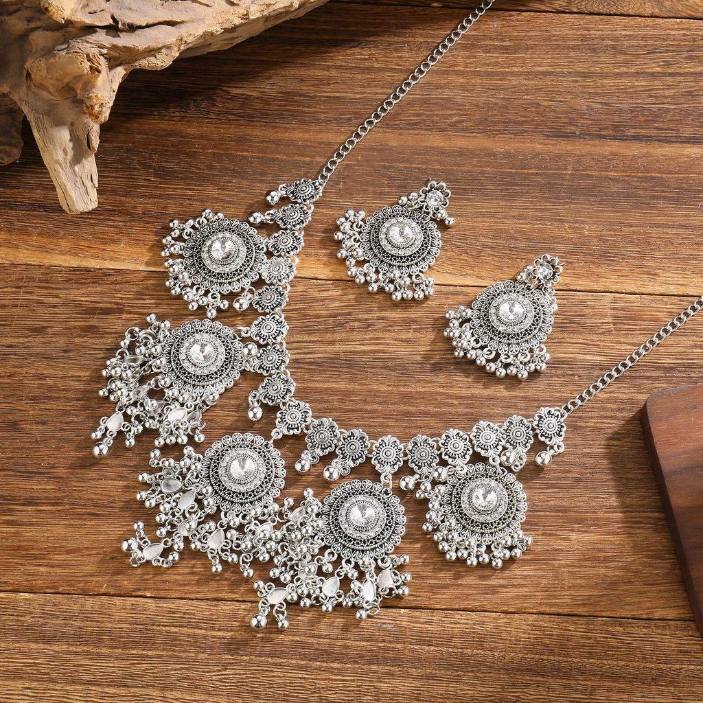 Exaggerated Indian-Style Rhinestone Tassel Necklace & Retro Ethnic Earrings Set