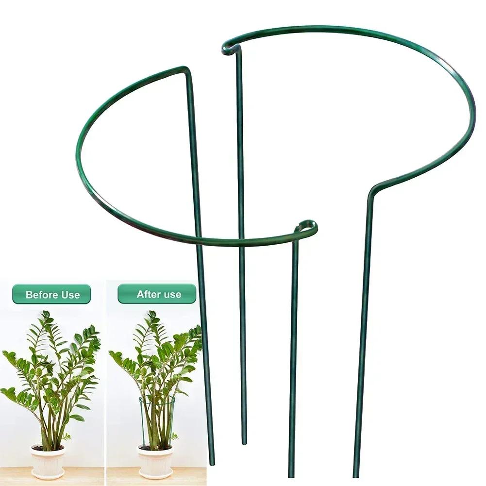 Tuteurs de soutien pour plantes : protection et stabilité. Utilisation : fleurs, rosiers, tomates. Cadre de support robuste.