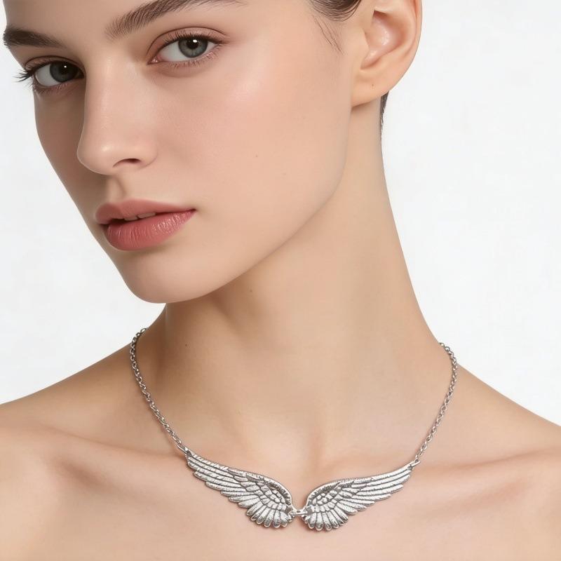 Retro and Unique Angel Wings Necklace - Trendy Accessory