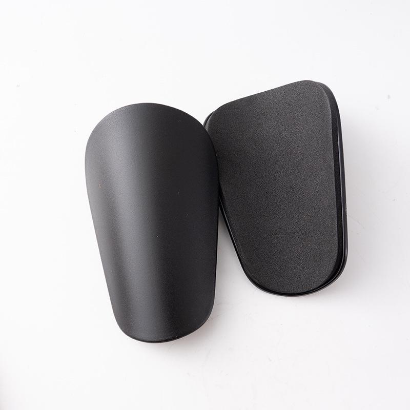 Kids' Football Shin Guards: PU Sponge Carbon Fiber Anti-Collision Pads for Soccer Training