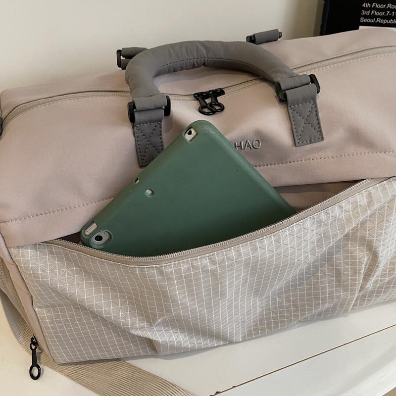 New Causal Large Capacity Sense of Luxury Sweet Travel Bags Personality Color Matching Retro Super Cool Crossbody Bags for Women