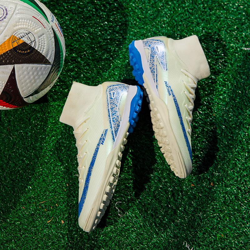 Boys Girls Soccer Cleats High-top Training Football Cleats Kids Ankle-high Soccer Shoes Lightweight Outdoor Futsal