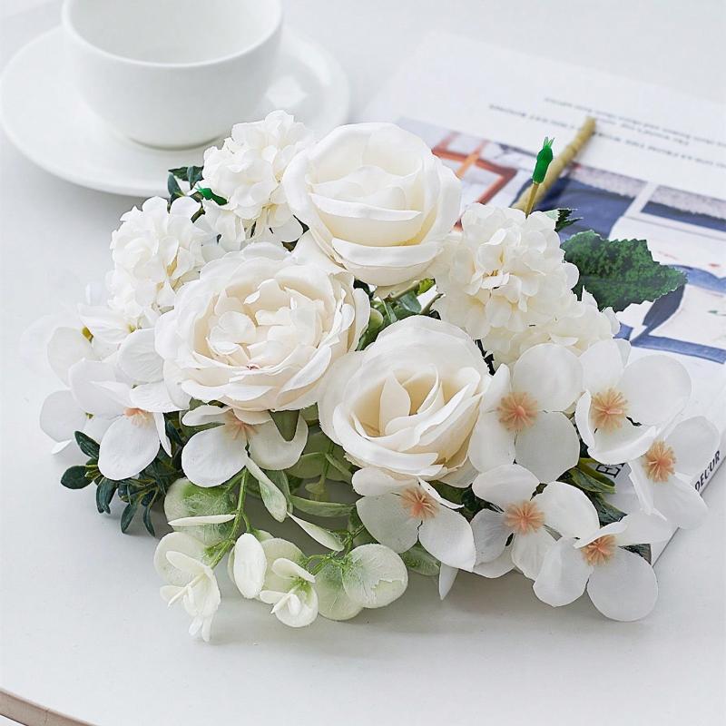 1Pcs Silk Flower 7-Forked Artificial Rose Hydrangea Handheld Flower Fillet Rose Dried Flower Wedding Decoration Flower Bouquet