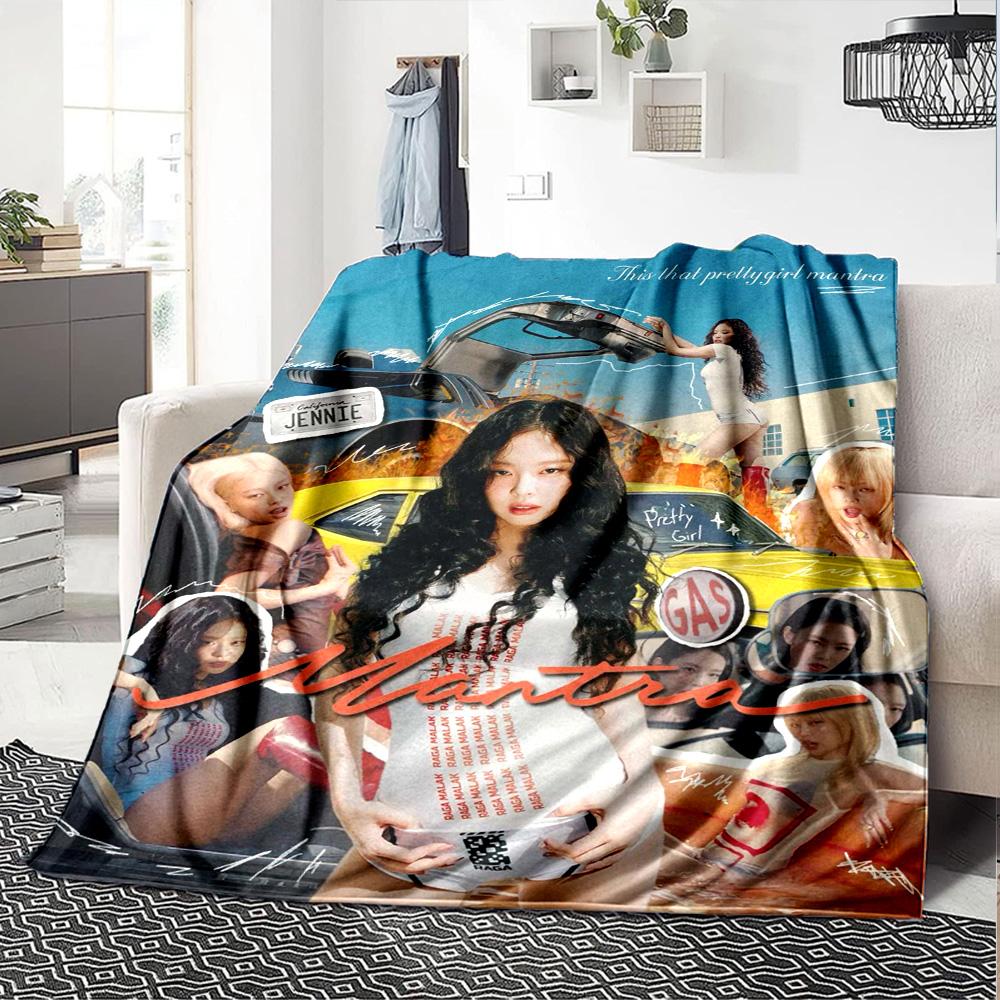 jennie Print Flannel Blanket High Quality Warm Comfortable Cover for All Seasons Perfect for Gifts Home Decor