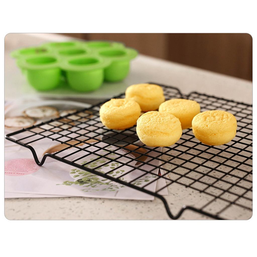 Baby Food Freezer Tray 7 Holes Safe Silicone Food Storage Container Fruit Ice Tray with Lid Green