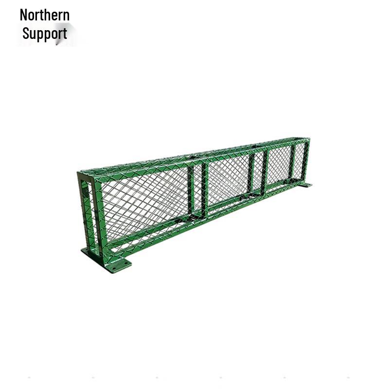 Outdoor Throwing Simulation Wall