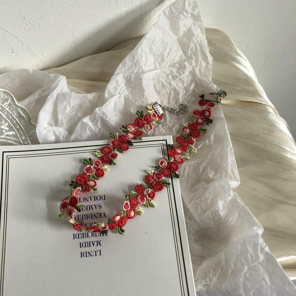 Pfirsichrosa Spitze Bestickte Florale Choker-Halskette für Damen - Frühling/Sommer Kollektion