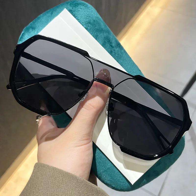 Oversized Square Women Sunglasses New Fashion Big Frame Gradient Shades Eyewear Retro Brand Design Sun Glasses UV400 Glasses