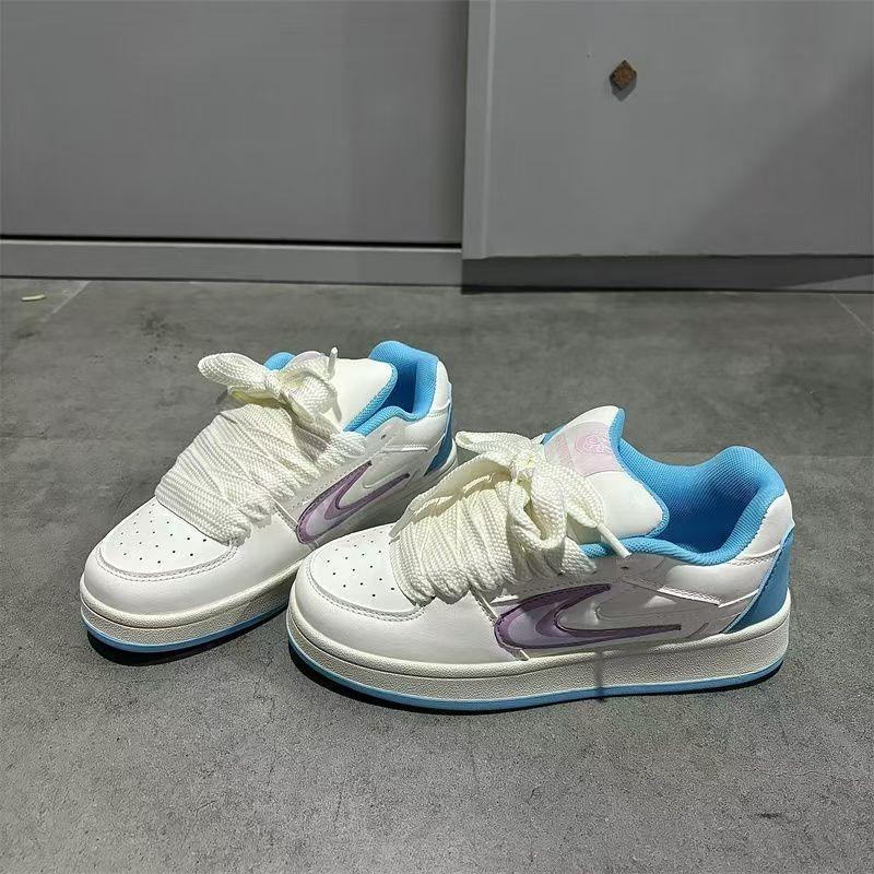 Student Shoes Dopamine Retro Style Bread Shoes Autumn New Board Shoes Versatile Casual Sports Shoes Women