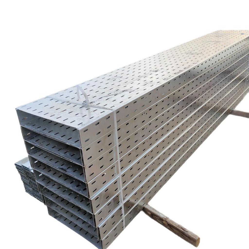 Fireproof Porous Galvanized Cable Tray & Ladder - 100x100 Slotted Perforated Wiring Duct
