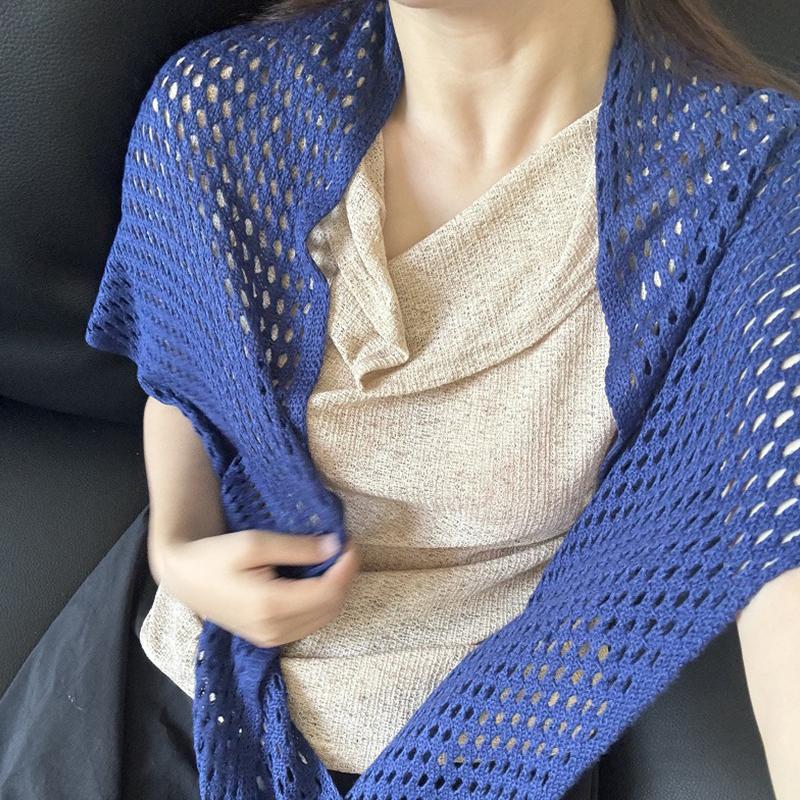 

Knitted Hollow Solid Color Shawl Women S Air-Conditioned Room All-Match Sun Protection Triangle Stylish Scarf one size синій