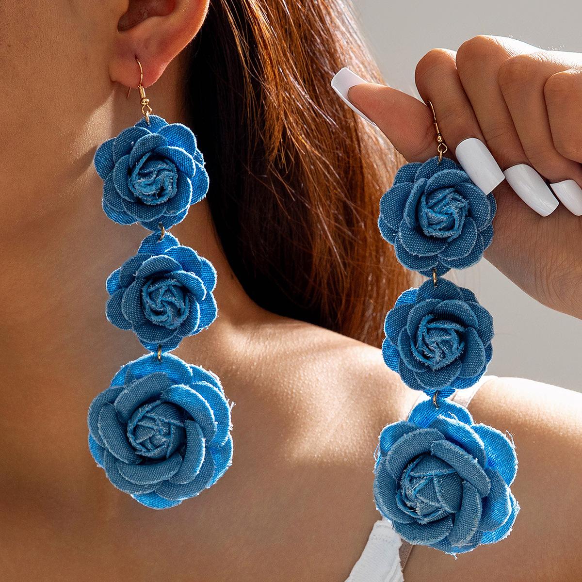 

Floral Long Tassel Earrings One Size