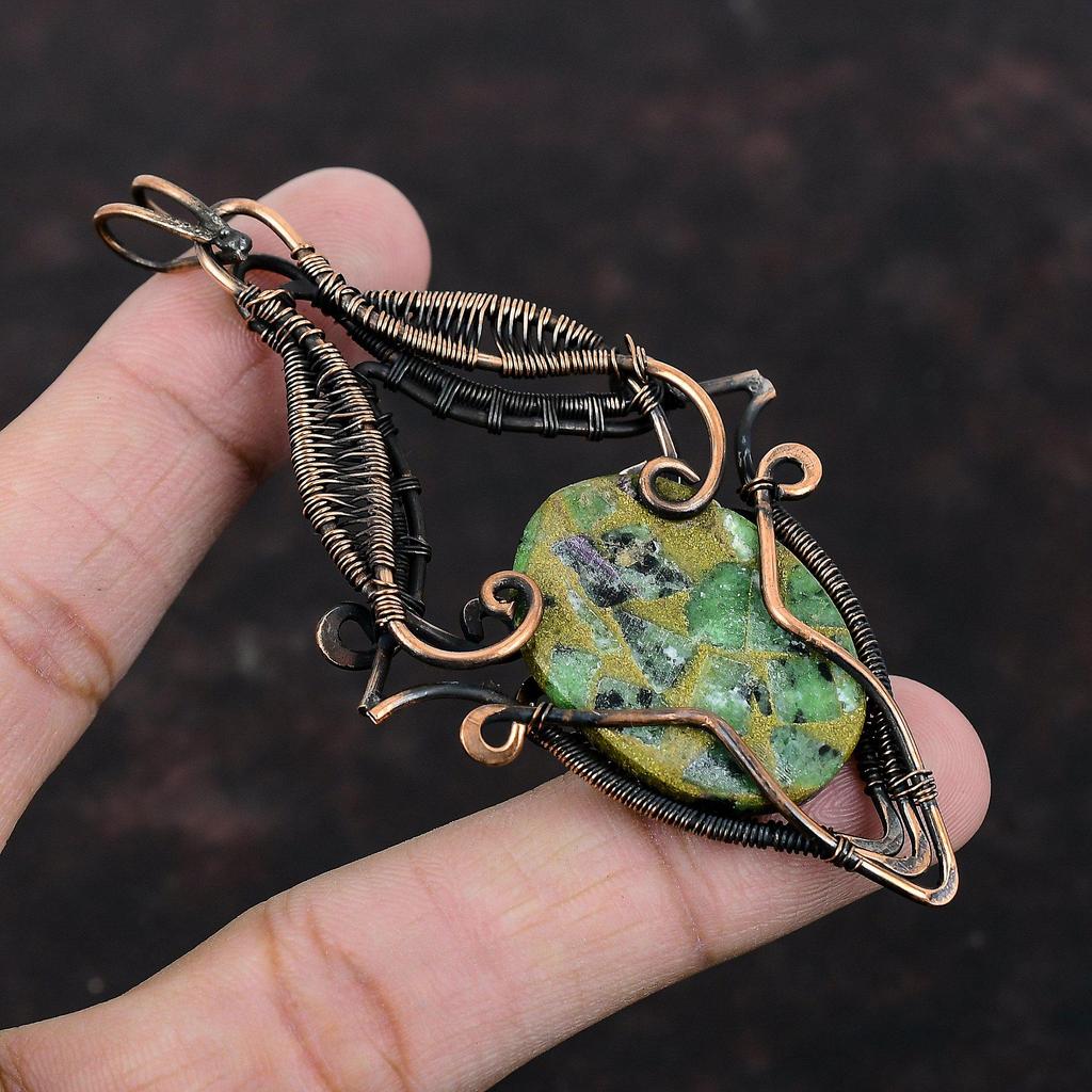 Pandantiv Zoisit Rubin Cupru Pandantiv Înfășurat cu Sârmă de Cupru Bijuterii Elegante Pandantiv cu Piatră Prețioasă de Calitate Superioară Cadou Pentru Femei Bijuterii din Cupru Lucrate Manual