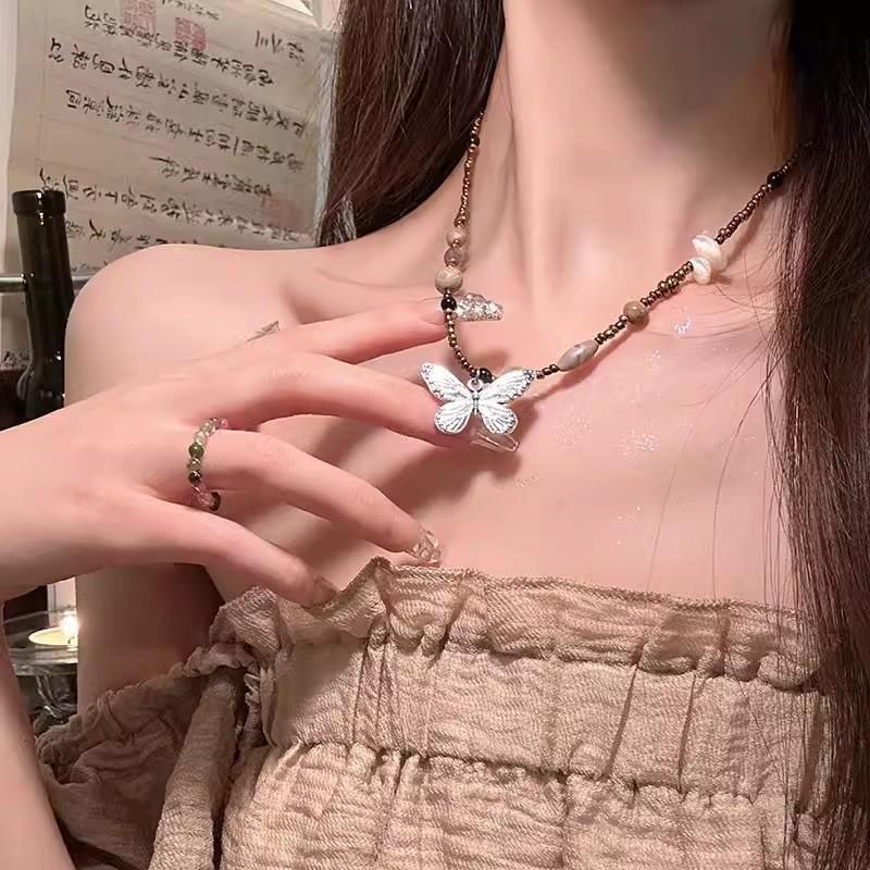 New Chinese Zen Ethnic Style Butterfly Necklace Women'S High Sense Retro Collarbone Chain Sweater Chain Accessories