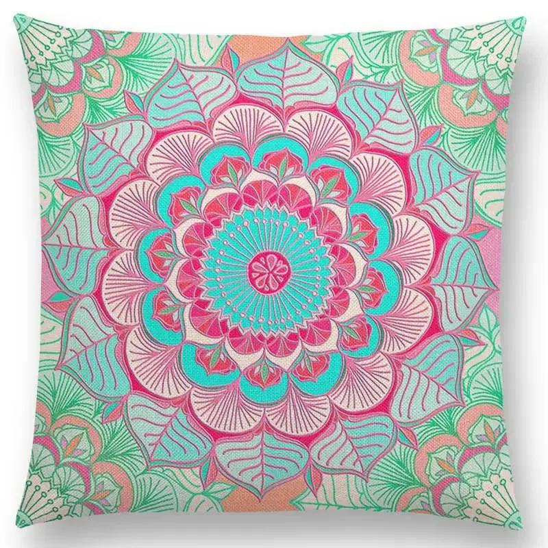 New Fantastic Snowflake Flowers Gorgeous Floral Doodle Colourful Decorative Pattern Mandalas Cushion Cover Sofa Pillow Case