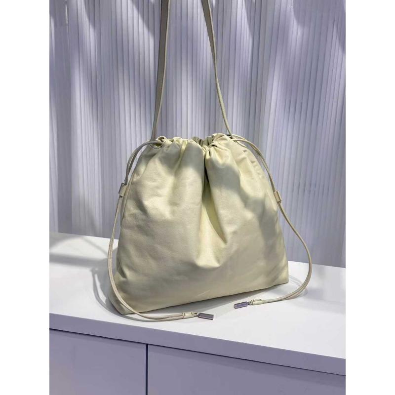 

Imported calfskin women s bag, drawstring pleated stray bag, shoulder crossbody cloud bag, niche relaxation bag 34*31*8cm жовтий