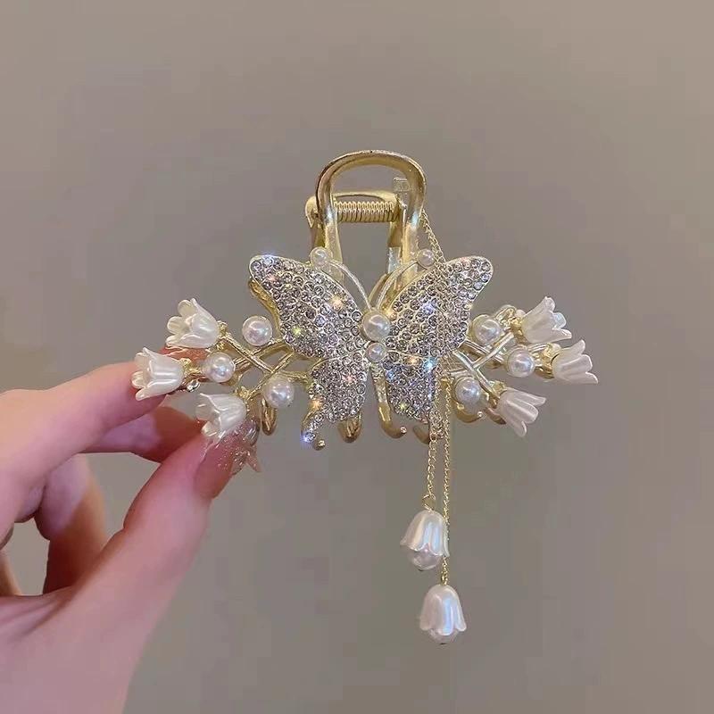1pc Sweet Butterfly Hair Clip Sparkling Rhinestone Resin Hair Accessories Exquisite Tassel Hair Claws Women Perfect Gift Idea