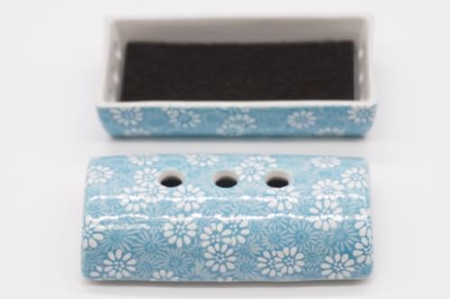 [Horizontal Cylindrical Incense Burner] A Type Where Incense Sticks Are Placed Horizontally. Made In Japan, Mino Ware. [Sange (flower Petals) In Light