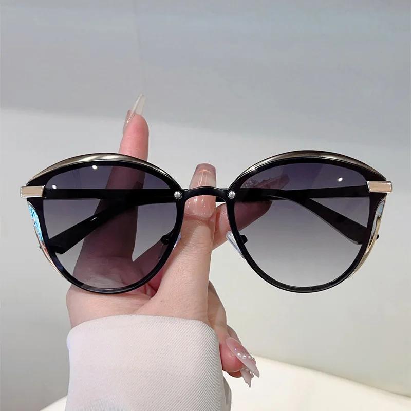 Velké Cat Eye sluneční brýle Dámské Pro muže Vintage sluneční brýle Luxusní značka Designové Punkové Populární Kovové Cestovní brýle UV400