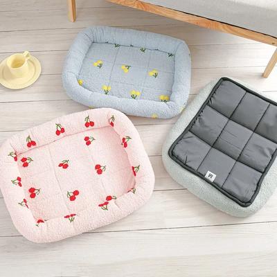 Universal Kennel Cloud Velvet Cherry Print Pet Cushion Heavy Small Dog Cat Comfortable Sleep  Bed Dog Supplies Dog Bed Gift