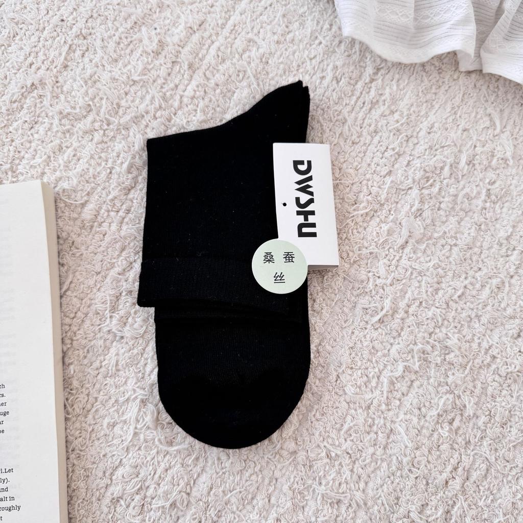 Mulberry Silk Breathable And Boneless Solid Color Simple Mid-Leg Socks Breathable And Sweat-Absorbing Thin Curled Women